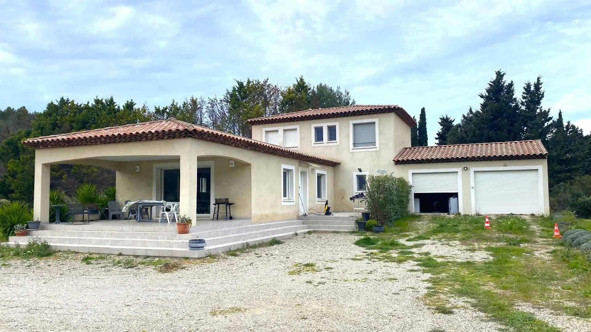 Magnifique Villa Au Calme A St Mitres Les Remparts Saint-Mitre-les-Remparts 0*,